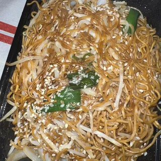 L27. Soy Sauce Chow Mein