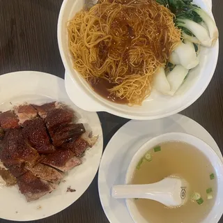 N3. Roast Duck Lo Mein