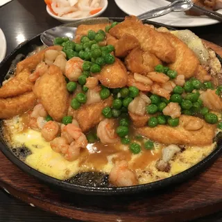D1. Sizzling Seafood and Egg Tofu