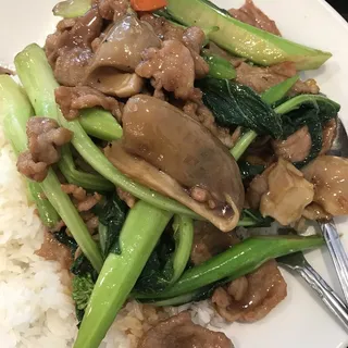 G3. Beef with Chinese Broccoli