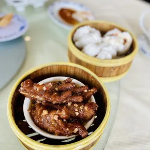 B20 - Chicken Claw w/ Black Bean Sauce &amp; A3 - Steam BBQ Pork Bun