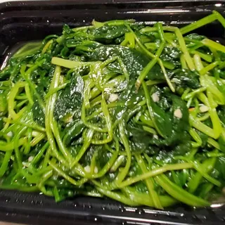 104. Spinach with Garlic