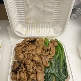 116. Spareribs with Black Bean Sauce Rice in Clay Pot