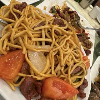 139. Beef with Tomato Chow Mein