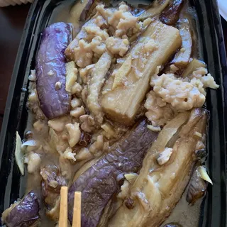 86. Chicken and Salty Fish with Eggplant in Clay Pot