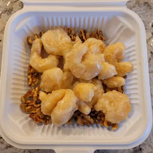 honey walnut prawns