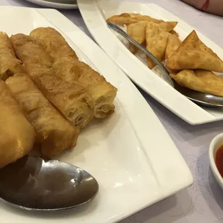 8. Crab Cheese Rangoon