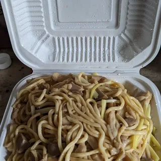 80. Braised E-Fu Noodles with Chicken and Chives