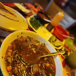 ramen and noodles, food