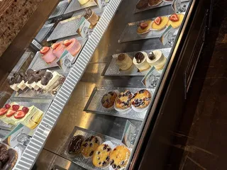 La Quiche Parisienne Bistro