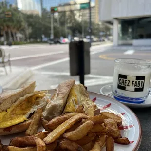 Sandwich Breakfast
