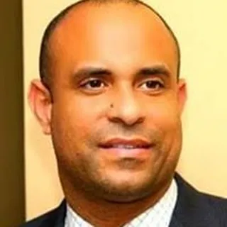 Laurent L.