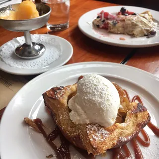 Caramelized Apple Tarte Tatin