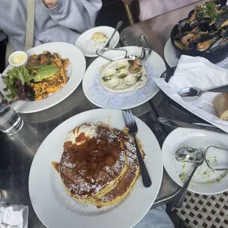 Eggs Florentine Brunch