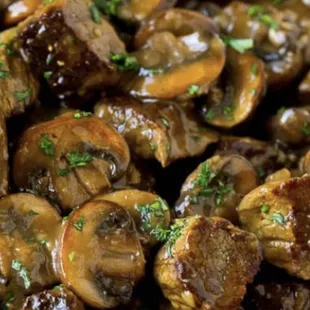 Beef Tips with Marchand de Vine