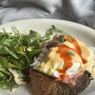 Eggs Benedict
