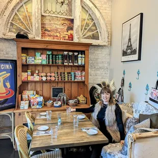 Lovely ambiance! Romantic place!