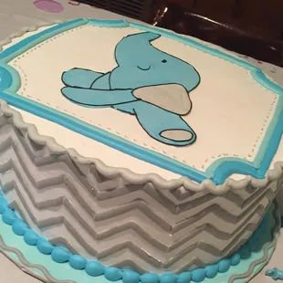 A beautiful (and tasty) baby shower cake.