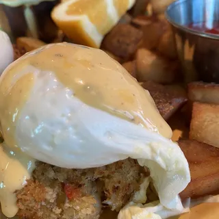 Crab Cake Benedict