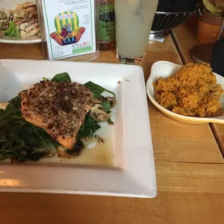 Fresh Spinach and Mushroom Omlette