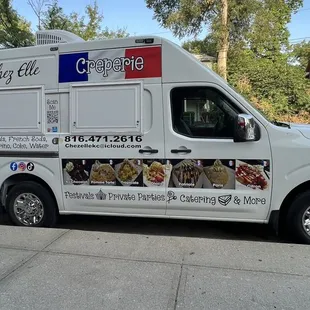 They have catering!!!