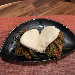 Pork belly bao bun - IG @bougiefoodieboi