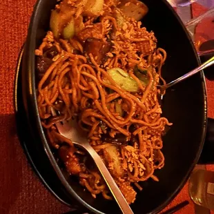 Spicy mushroom Braised Mushroom Yee Fu Noodles pretty delicious