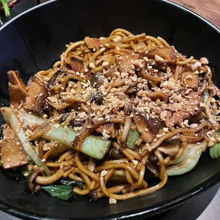 Spicy Braised Mushroom Yee Fu Noodles