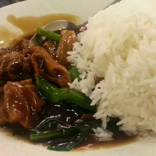 Beef Briskets and Vegetable on Rice