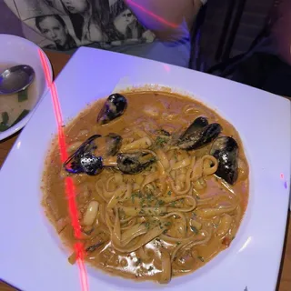 Spicy Seafood Pasta