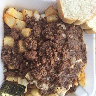 Cheeseburger plate. All home fries