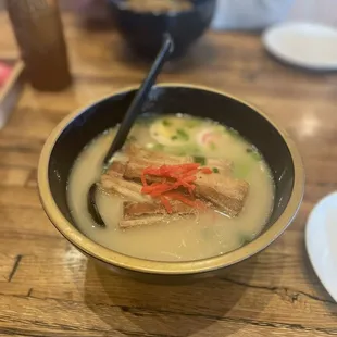 Tonkotsu ramen