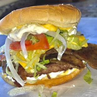 Gyro cheeseburger