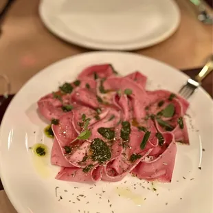 Veal tongue