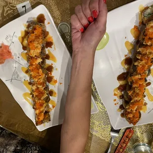 Dynamite and volcanic crunch rolls