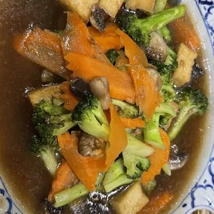 Stir fry broccoli with Tofu