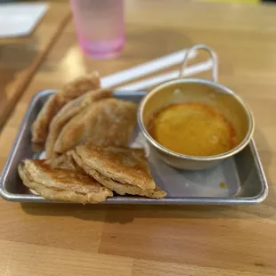 Crispy Roti w yellow curry