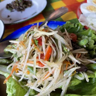 Som Tum Pla Ra with Black Crab