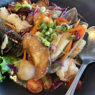 Spicy Seafood Salad