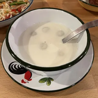 Thai Boy Loy Sesame Ball