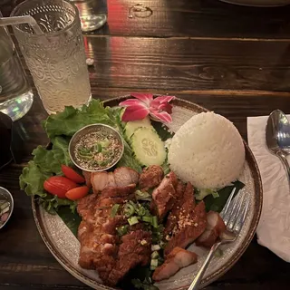 Khao Moo Tod (over rice)