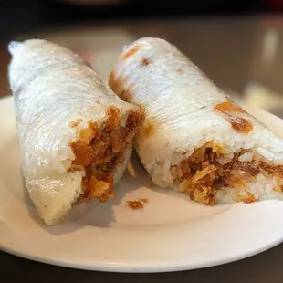 Sweet Rice Round Dumpling Wrapped with Dried Turnip, Fritters of Twisted Dough &amp; Fried Shredded Meat