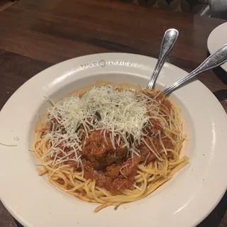 Spaghetti with Meatballs*
