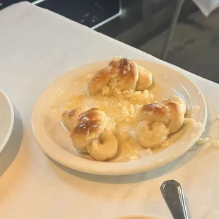 I wish the garlic was atleast sautéed