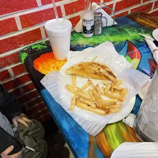 K4. Kids Small Quesadilla