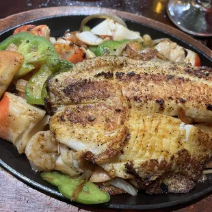 Seafood fajitas