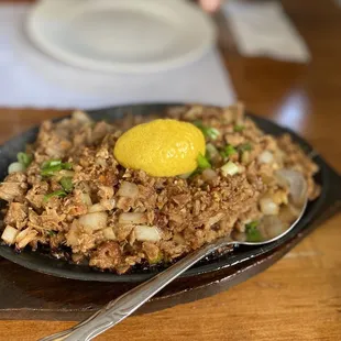 Pork sizzling sisig