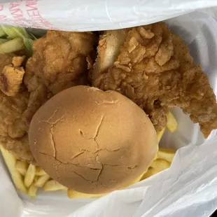 chicken wings and fried chicken, food