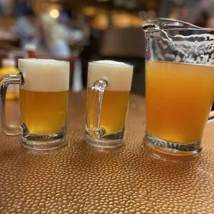 Expertly poured Hefeweizen was great!