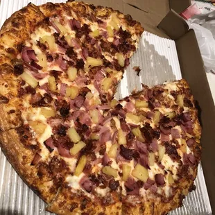 Hawaiian pizza